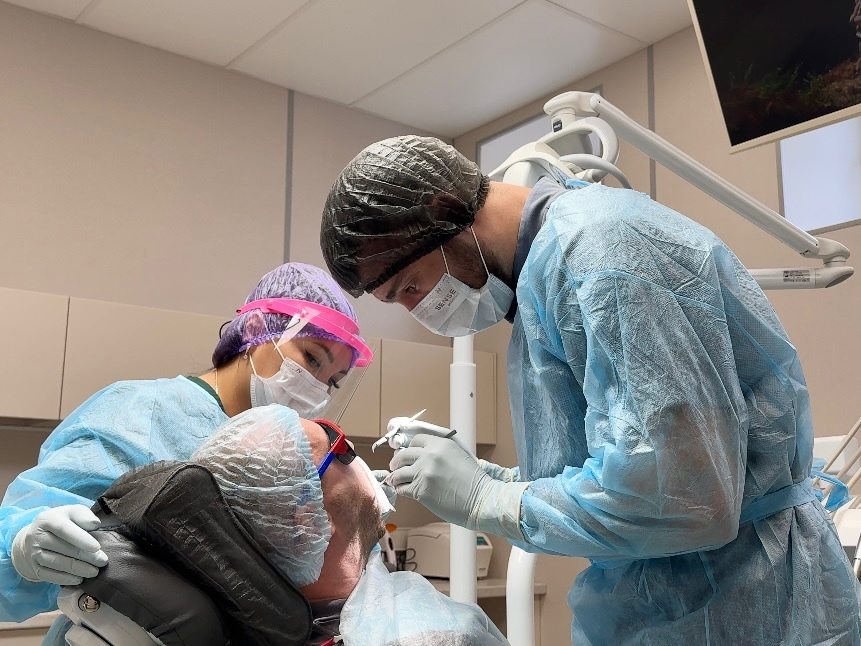 Имплантация: отвечаем на самые частые вопросы